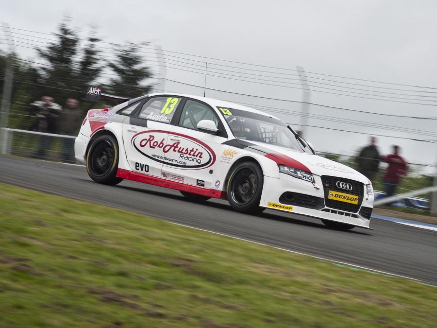  Audi A4 BTCC (B8, 8K) 2011 года  (фото 1 из 12)